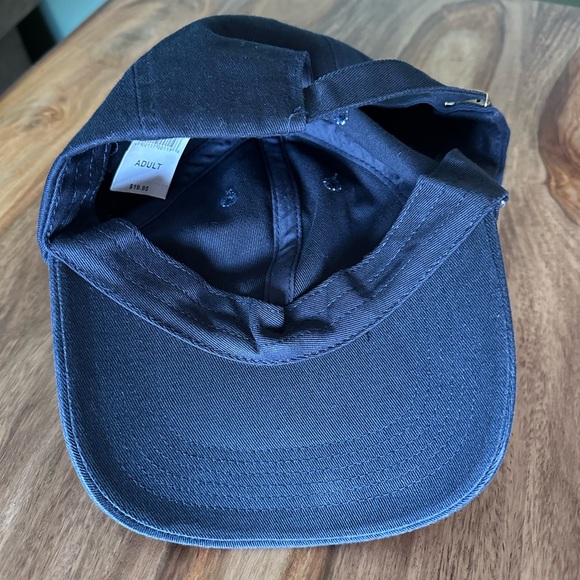 Disney Parks Adult Hat Cap Navy Blue Red Mickey Embroidery Logo Adjustable NWT - Picture 4 of 11